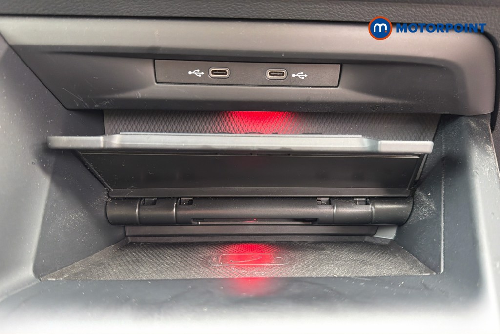 Volkswagen Golf GTI Automatic Petrol Hatchback - Stock Number (1671266) - 7th supplementary image
