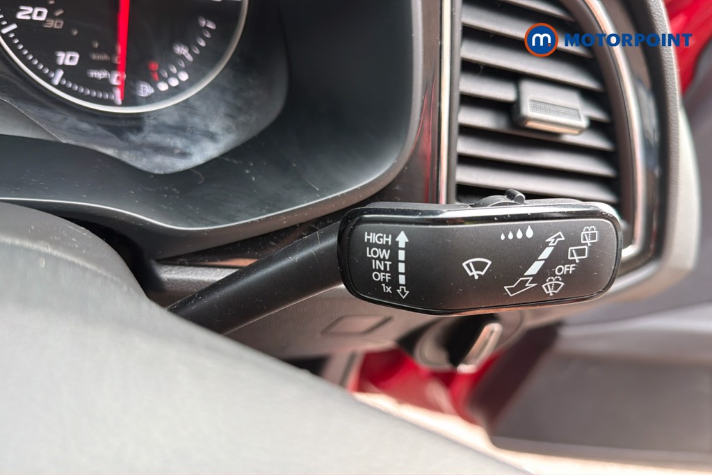Seat Leon FR Manual Petrol Hatchback - Stock Number (1671336) - 1st supplementary image