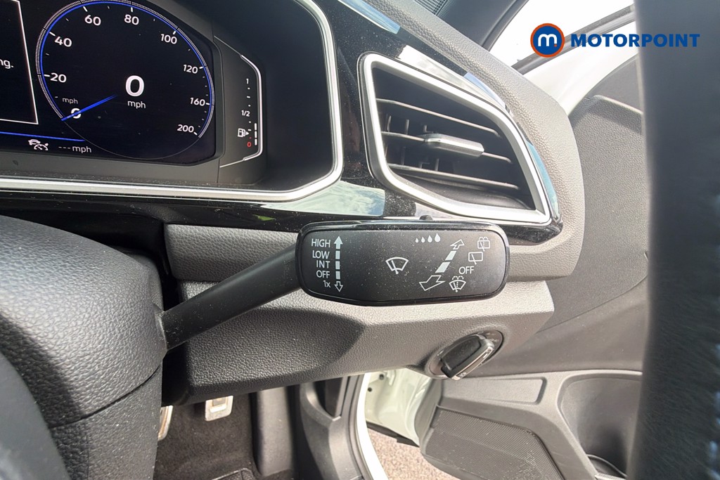 Volkswagen T-Roc R Automatic Petrol SUV - Stock Number (1671385) - 5th supplementary image