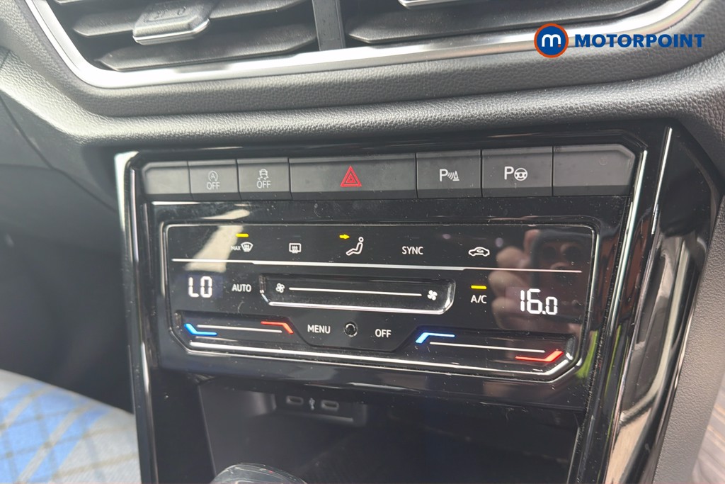 Volkswagen T-Roc R Automatic Petrol SUV - Stock Number (1671385) - 7th supplementary image