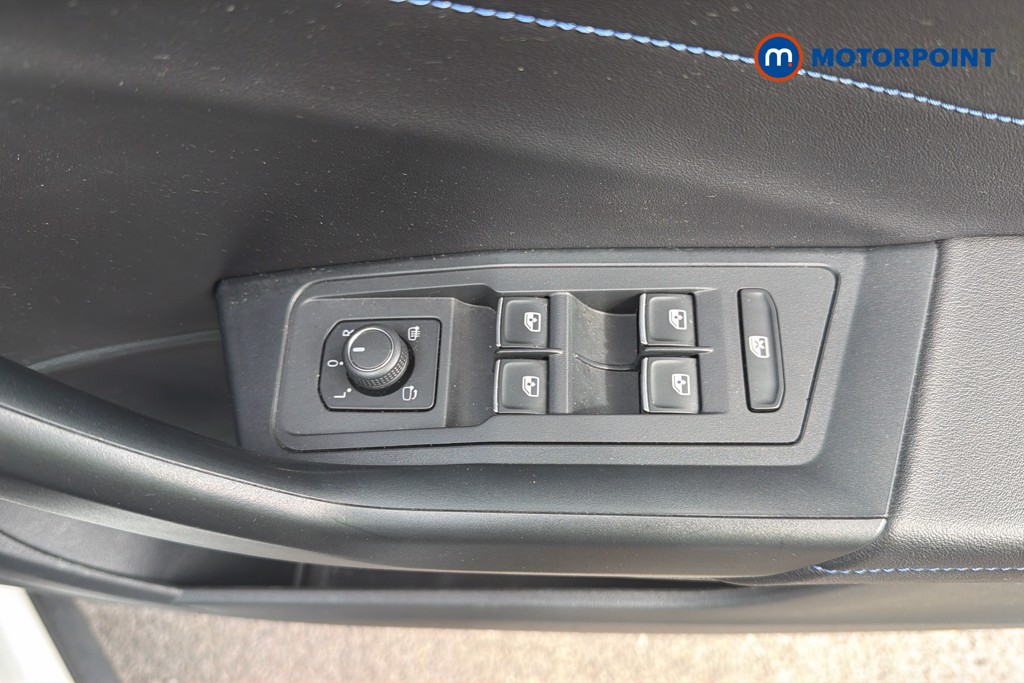 Volkswagen T-Roc R Automatic Petrol SUV - Stock Number (1671385) - 20th supplementary image