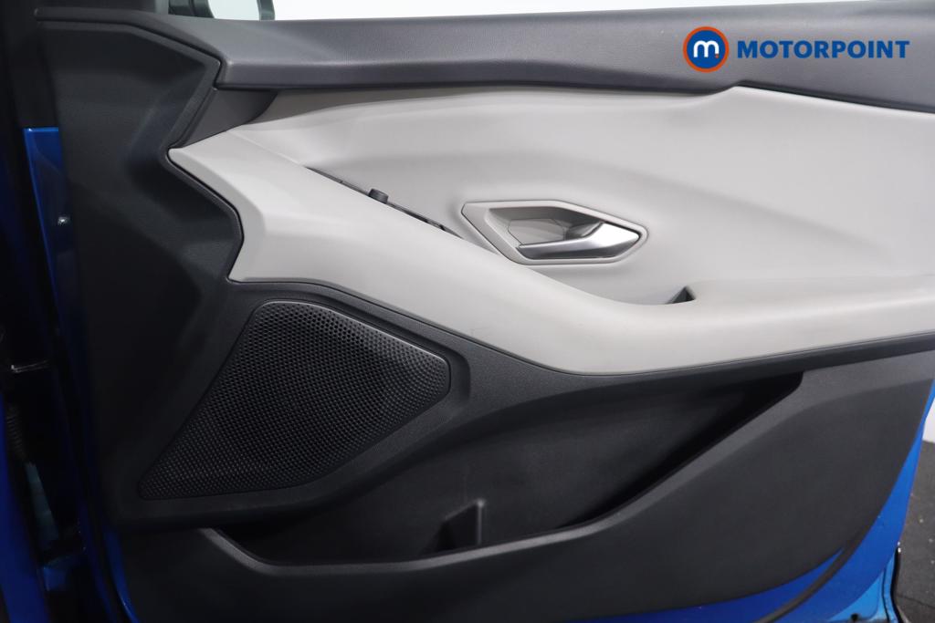 Ford Capri Select Automatic Electric SUV - Stock Number (1671396) - 9th supplementary image