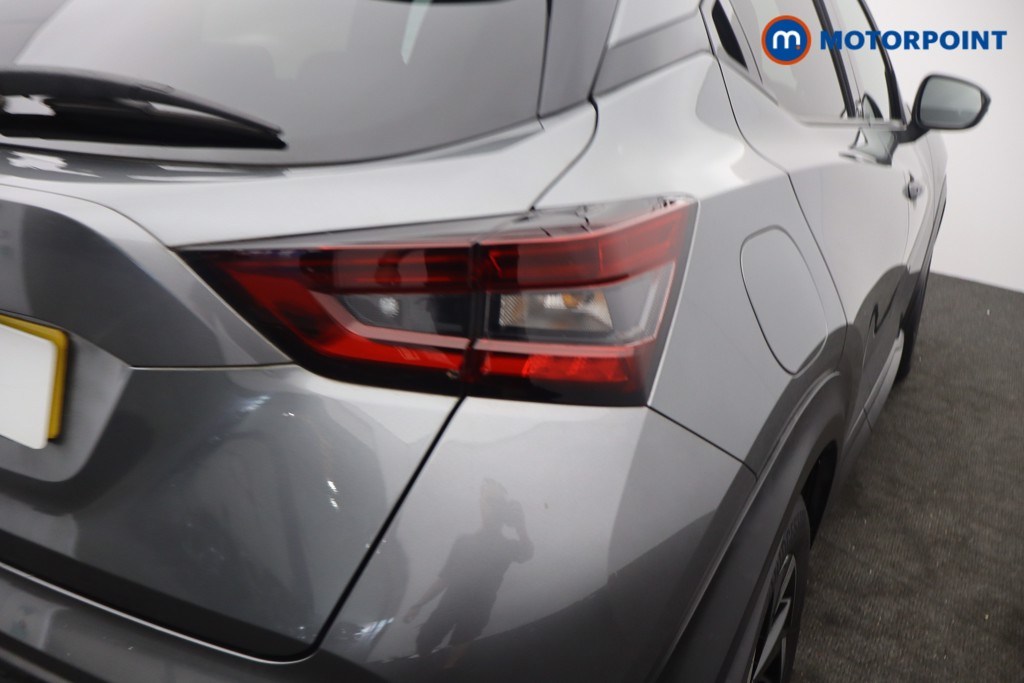Nissan Juke N-Connecta Automatic Petrol SUV - Stock Number (1671484) - 3rd supplementary image