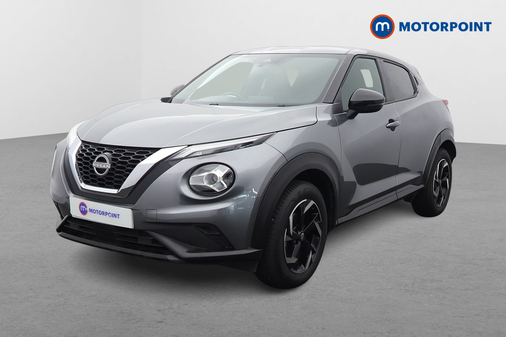 Nissan Juke N-Connecta Automatic Petrol SUV - Stock Number (1671484) - Passenger side front corner