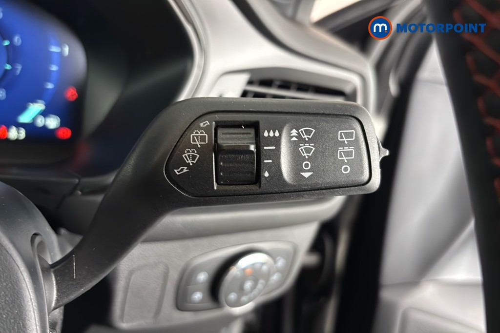 Ford Focus St-Line X Manual Petrol Hatchback - Stock Number (1671510) - 7th supplementary image