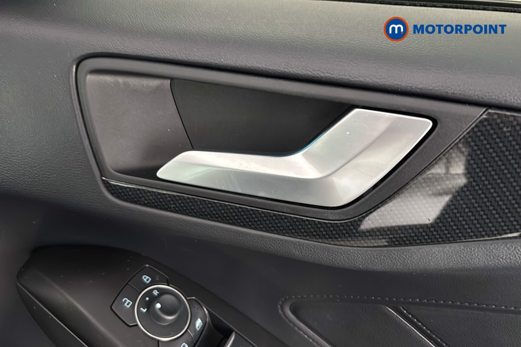 Ford Focus St-Line X Manual Petrol Hatchback - Stock Number (1671510) - 42nd supplementary image
