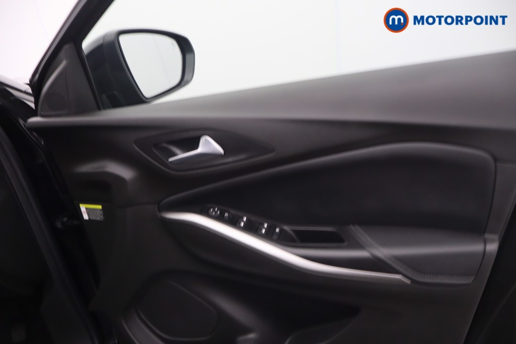 Vauxhall Grandland Ultimate Automatic Petrol SUV - Stock Number (1671678) - 9th supplementary image