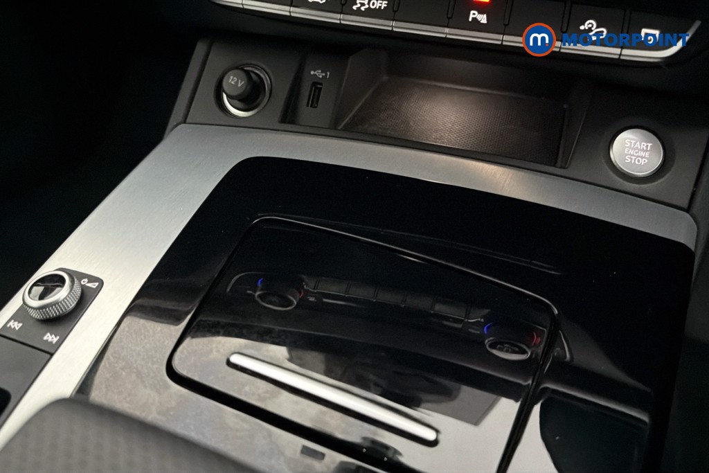 Audi Q5 S Line Automatic Petrol Plug-In Hybrid SUV - Stock Number (1671729) - 17th supplementary image