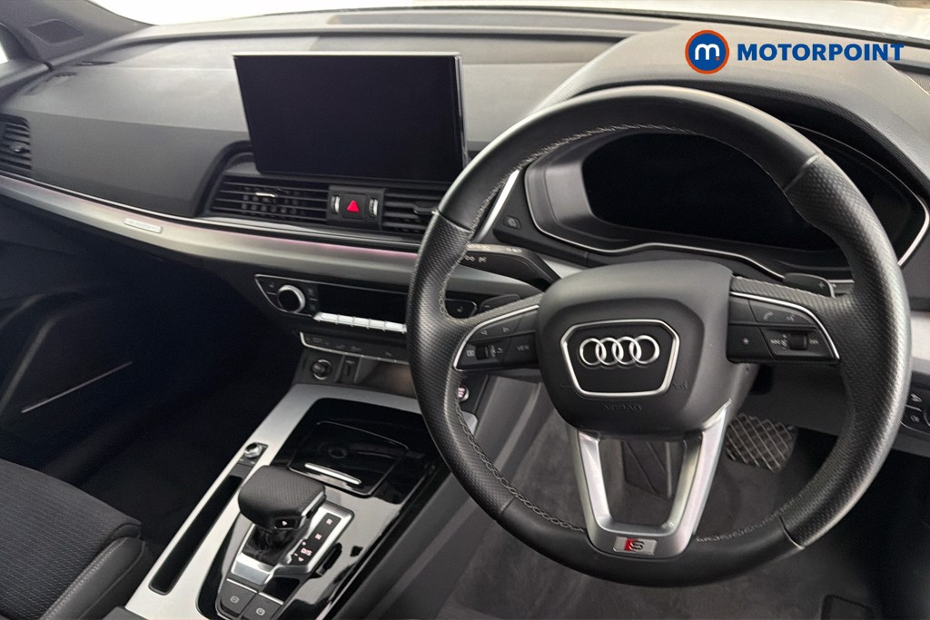 Audi Q5 S Line Automatic Petrol Plug-In Hybrid SUV - Stock Number (1671729) - 1st supplementary image