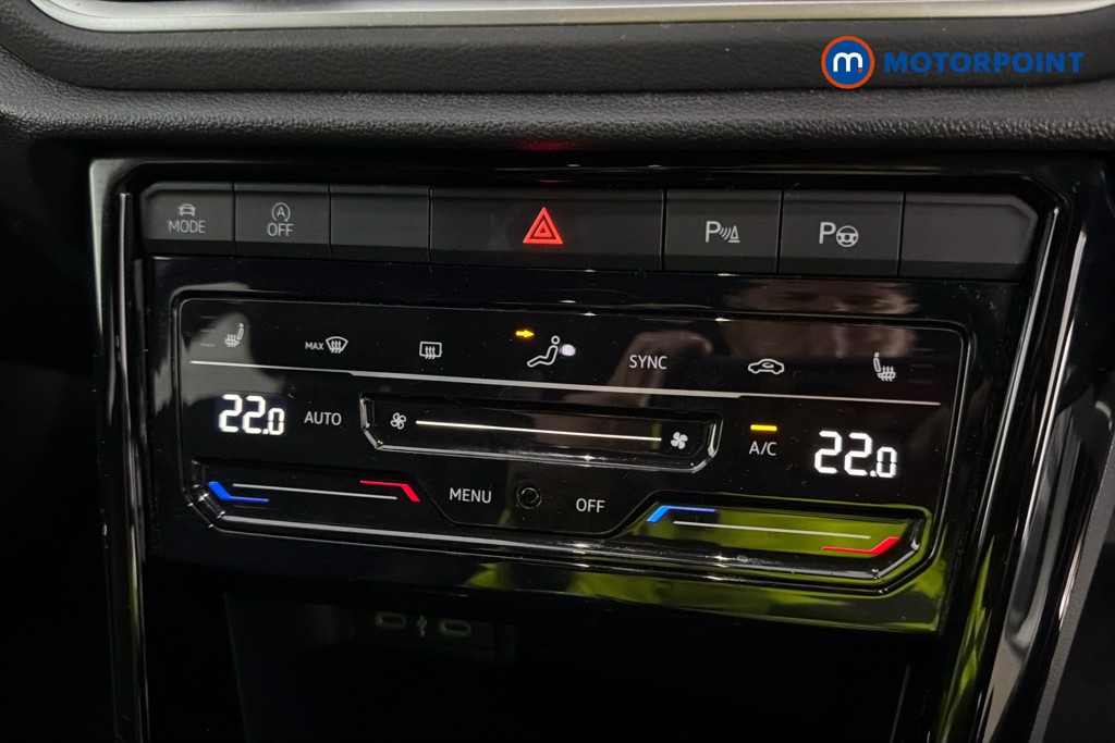 Volkswagen T-Roc R-Line Manual Petrol SUV - Stock Number (1671773) - 12th supplementary image