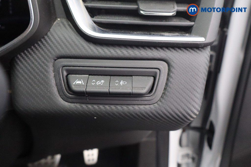 Renault Clio Engineered Automatic Petrol-Electric Hybrid Hatchback - Stock Number (1671834) - 9th supplementary image