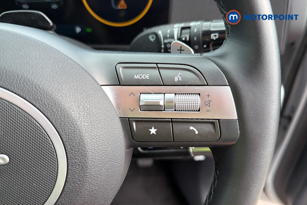 Hyundai Kona Advance Automatic Petrol-Electric Hybrid SUV - Stock Number (1671861) - 2nd supplementary image