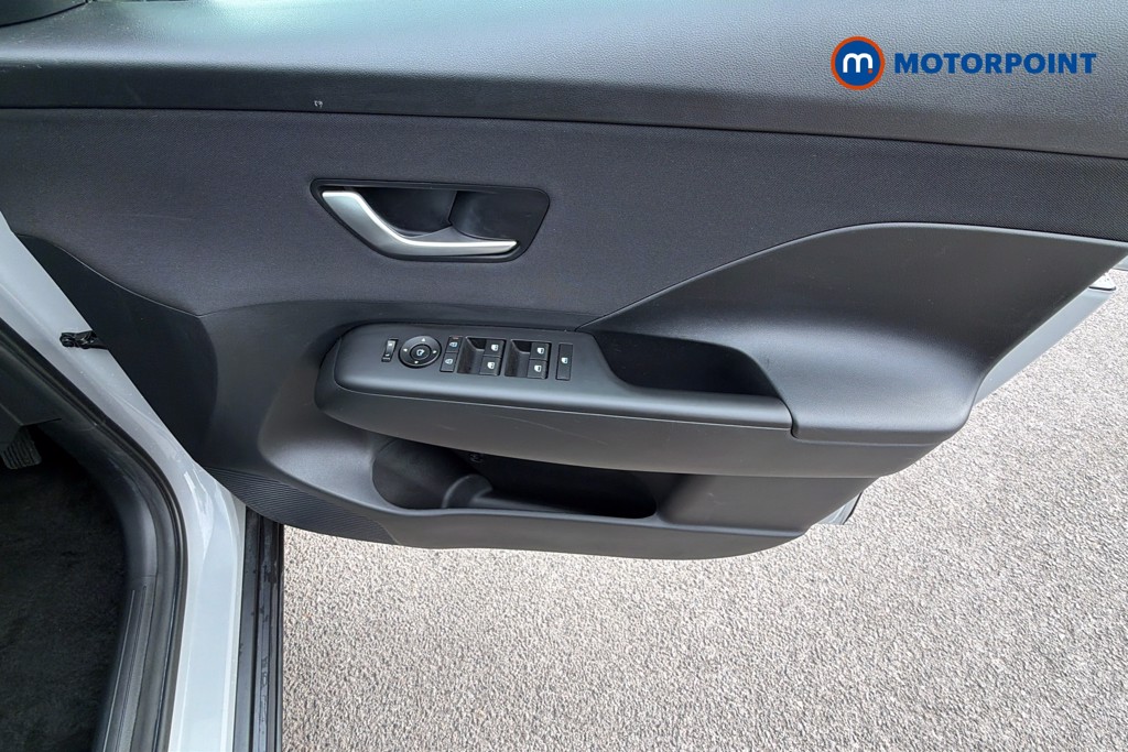 Hyundai Kona Advance Automatic Petrol-Electric Hybrid SUV - Stock Number (1671861) - 19th supplementary image