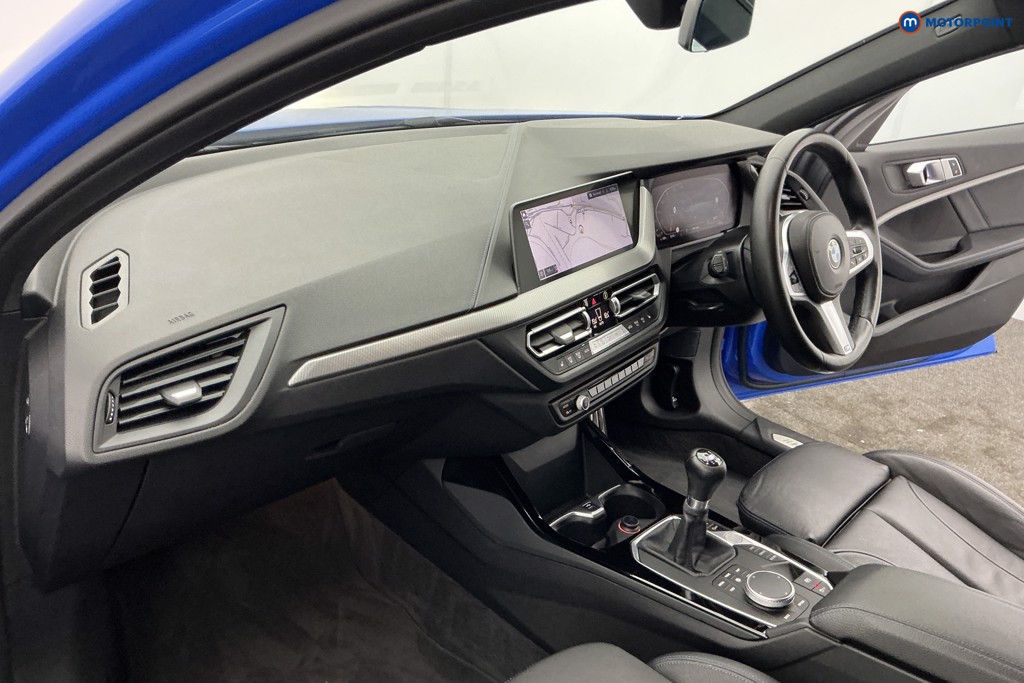 BMW 1 Series M Sport Manual Petrol Hatchback - Stock Number (1671901) - 9th supplementary image