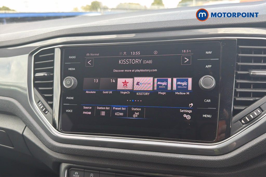Volkswagen T-Roc R-Line Automatic Petrol SUV - Stock Number (1671937) - 5th supplementary image