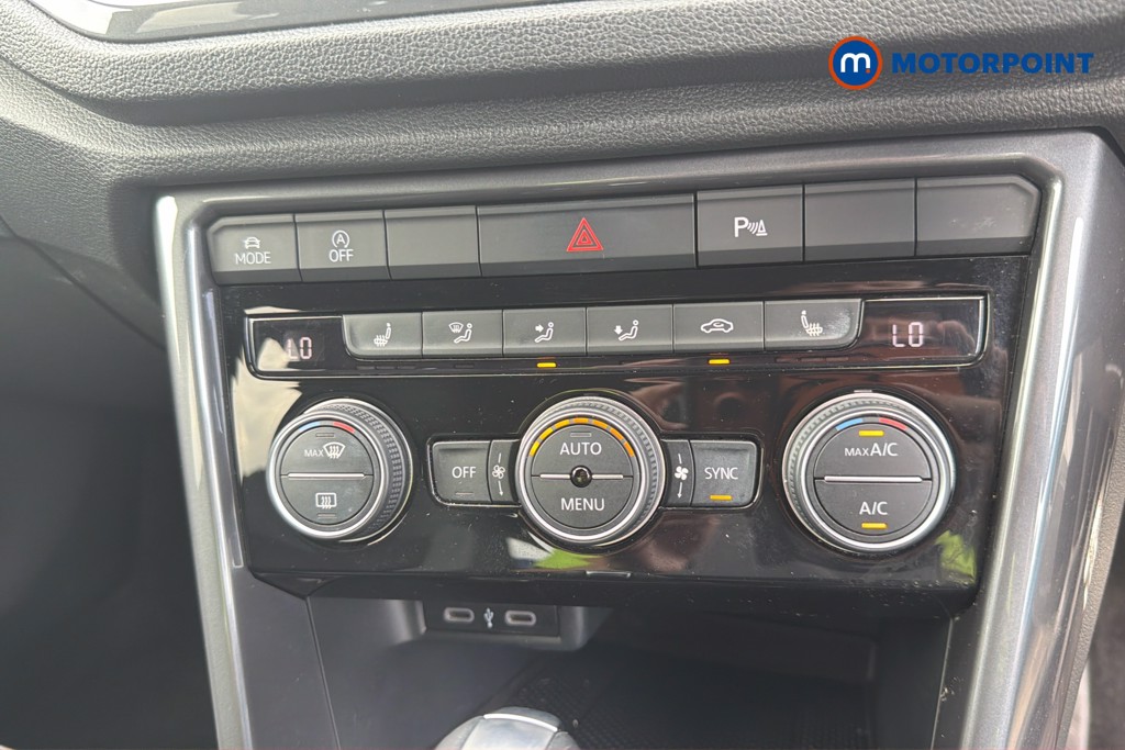 Volkswagen T-Roc R-Line Automatic Petrol SUV - Stock Number (1671937) - 6th supplementary image