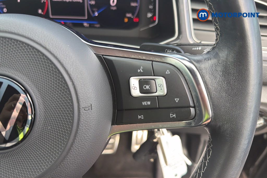 Volkswagen T-Roc R-Line Automatic Petrol SUV - Stock Number (1671937) - 1st supplementary image