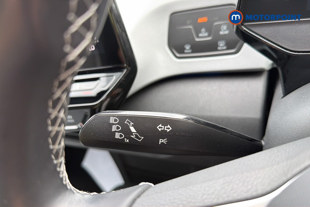Volkswagen Id.3 Life Pro Automatic Electric Hatchback - Stock Number (1672056) - 2nd supplementary image