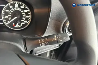 Nissan Juke Acenta Premium Automatic Petrol-Electric Hybrid SUV - Stock Number (1672144) - 6th supplementary image