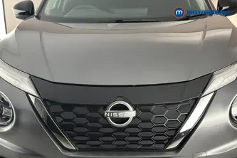 Nissan Juke Acenta Premium Automatic Petrol-Electric Hybrid SUV - Stock Number (1672144) - 43rd supplementary image