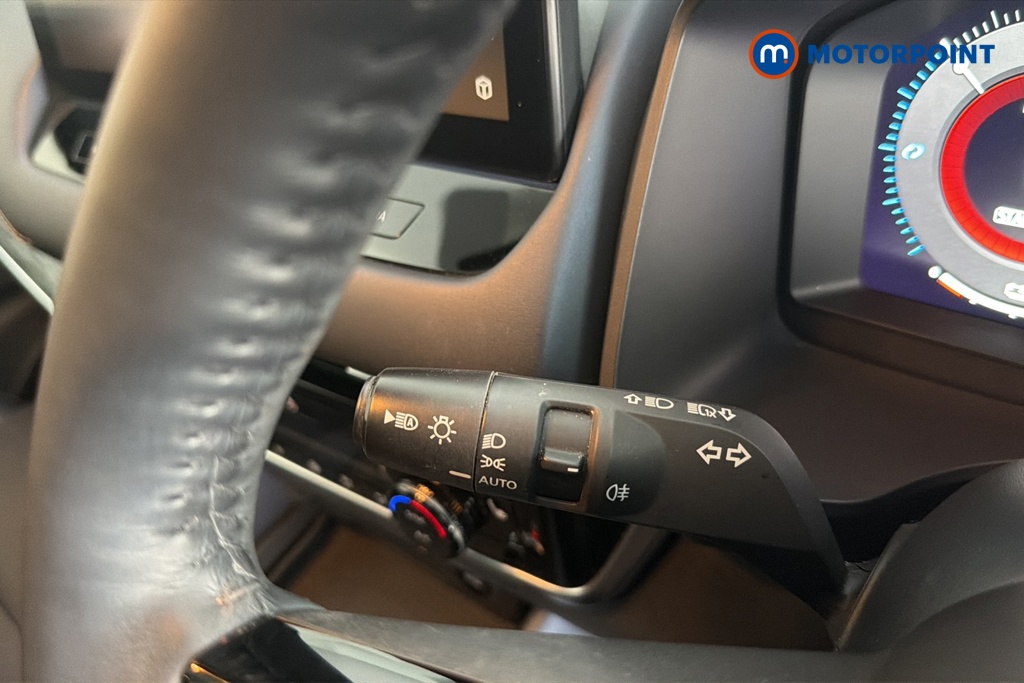 Nissan Qashqai Tekna Automatic Petrol-Electric Hybrid SUV - Stock Number (1672322) - 5th supplementary image