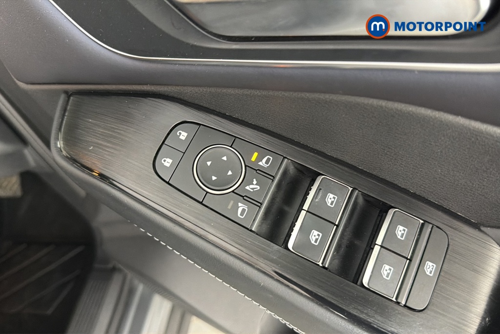 Nissan Qashqai Tekna Automatic Petrol-Electric Hybrid SUV - Stock Number (1672322) - 19th supplementary image