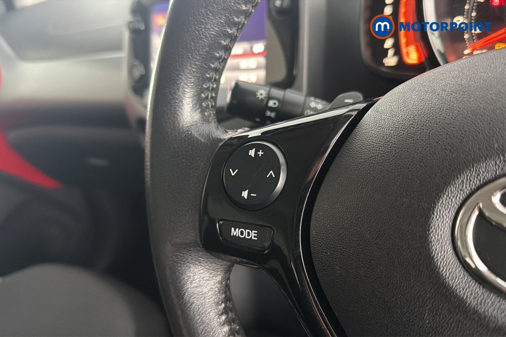 Toyota Aygo X-Play Automatic Petrol Hatchback - Stock Number (1672336) - 4th supplementary image