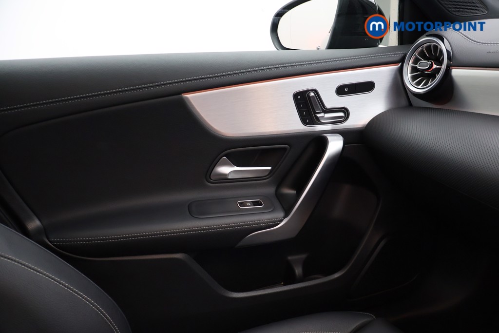 Mercedes-Benz A Class Premium Plus Edition Automatic Petrol Hatchback - Stock Number (1672368) - 16th supplementary image