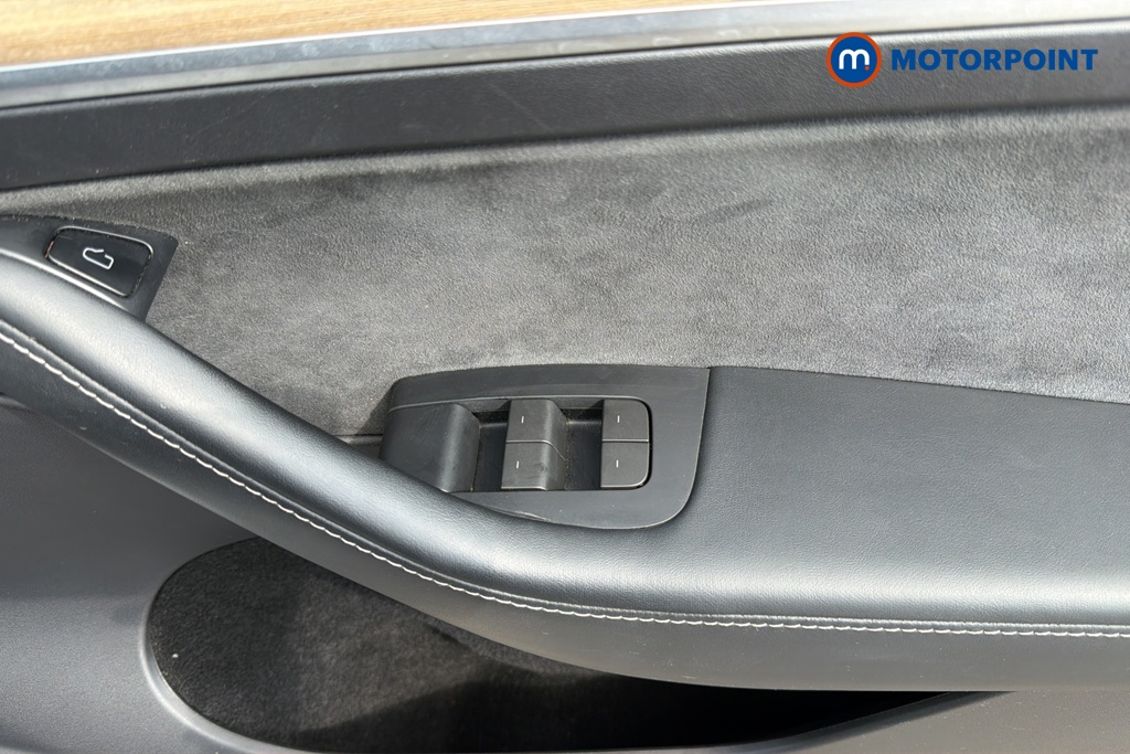 Tesla Model Y Rwd 5Dr Auto Automatic Electric SUV - Stock Number (1672432) - 19th supplementary image