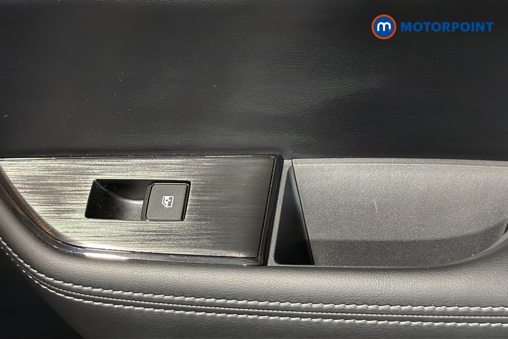 Nissan X-Trail N-Connecta Automatic Petrol-Electric Hybrid SUV - Stock Number (1672437) - 995th supplementary image