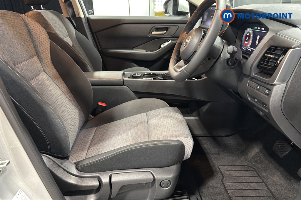 Nissan X-Trail N-Connecta Automatic Petrol-Electric Hybrid SUV - Stock Number (1672437) - 22nd supplementary image