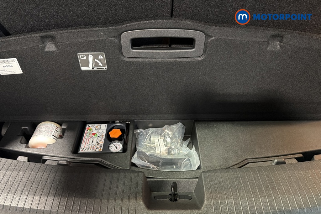 Nissan X-Trail N-Connecta Automatic Petrol-Electric Hybrid SUV - Stock Number (1672437) - 31st supplementary image
