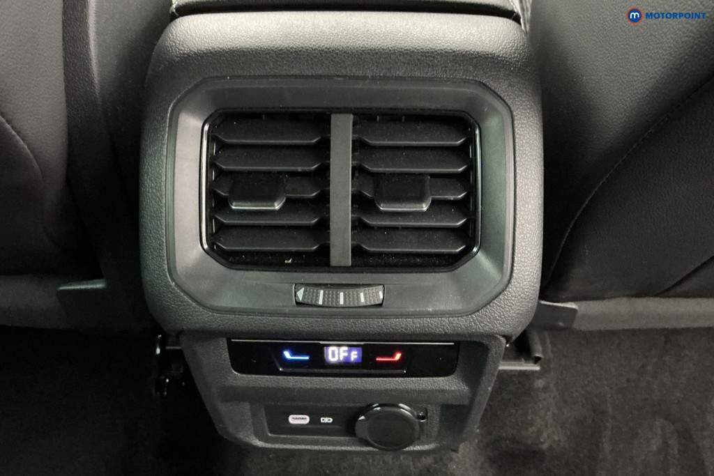 Volkswagen Tiguan R-Line Edition Automatic Petrol SUV - Stock Number (1672501) - 10th supplementary image