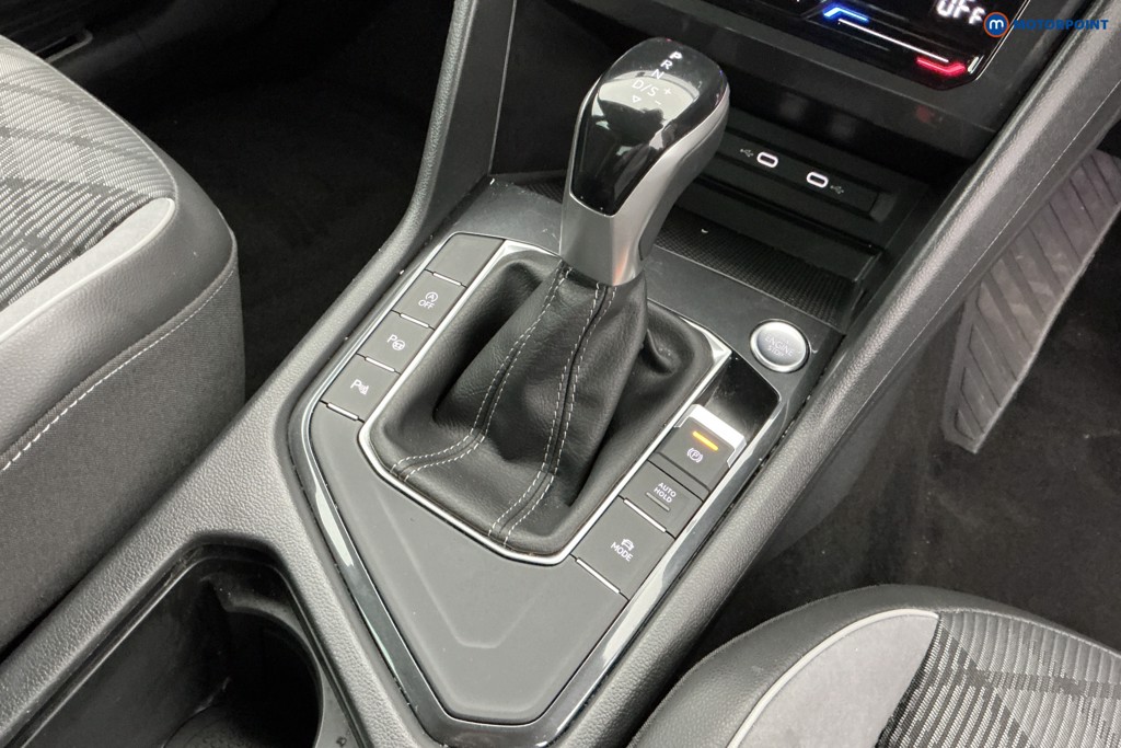 Volkswagen Tiguan R-Line Edition Automatic Petrol SUV - Stock Number (1672501) - 15th supplementary image