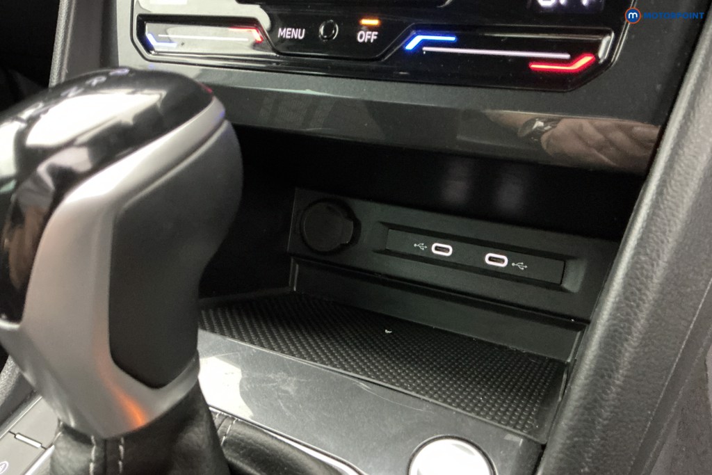 Volkswagen Tiguan R-Line Edition Automatic Petrol SUV - Stock Number (1672501) - 16th supplementary image
