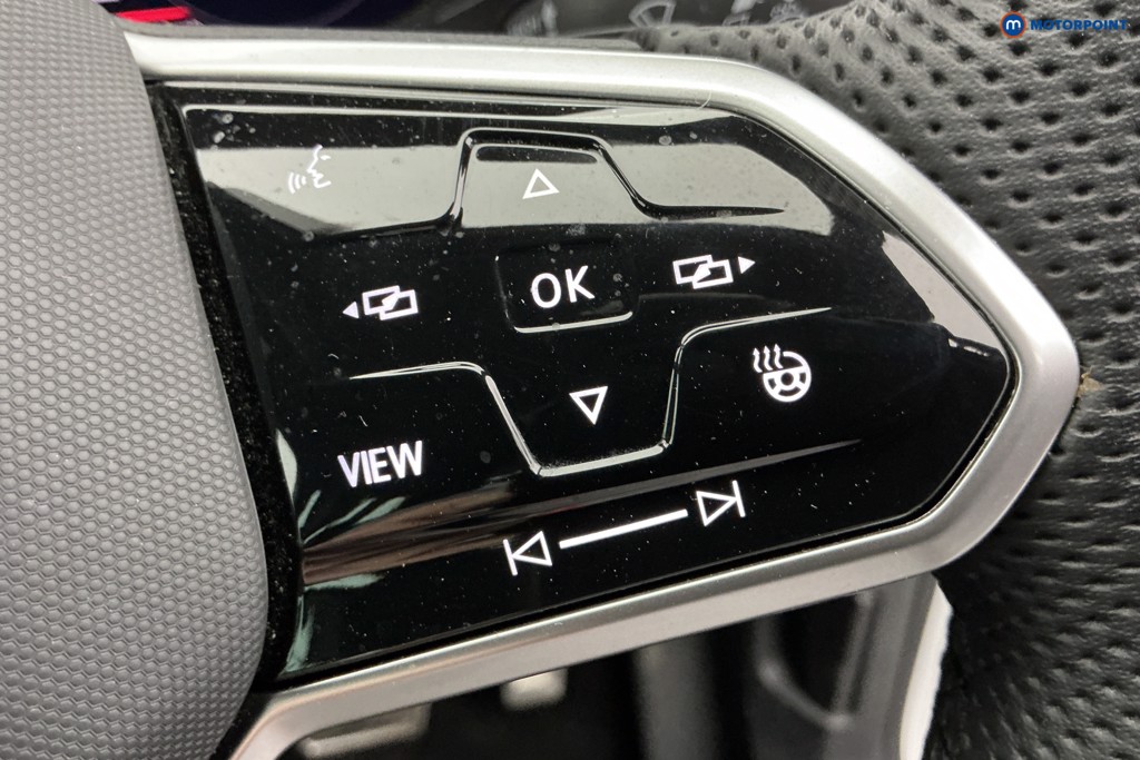 Volkswagen Tiguan R-Line Edition Automatic Petrol SUV - Stock Number (1672501) - 21st supplementary image
