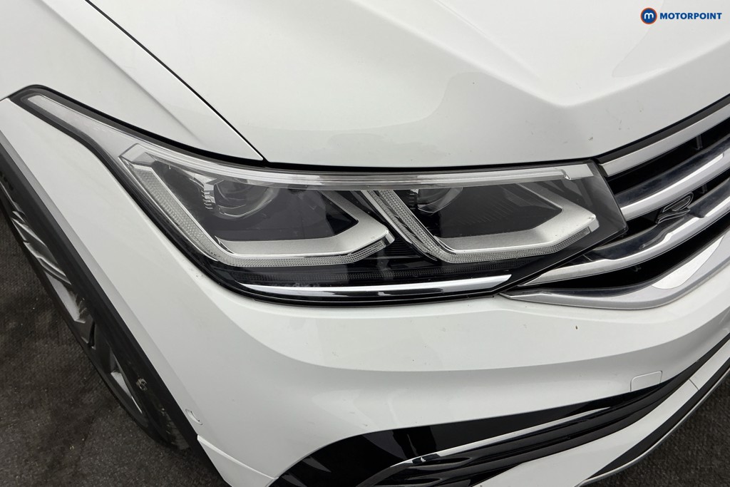 Volkswagen Tiguan R-Line Edition Automatic Petrol SUV - Stock Number (1672501) - 30th supplementary image