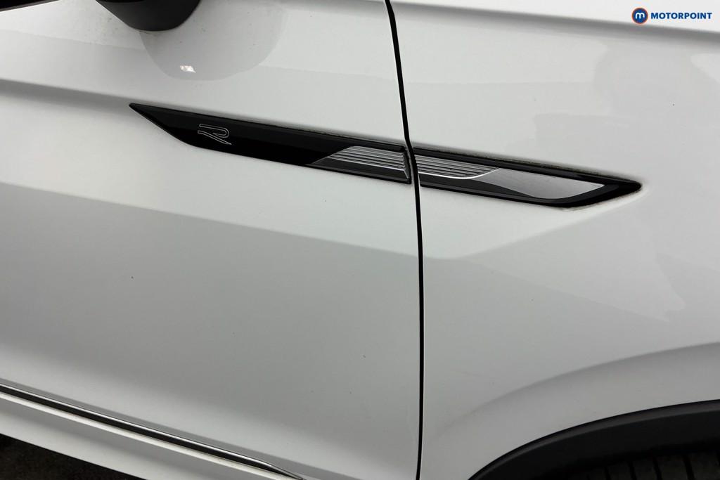 Volkswagen Tiguan R-Line Edition Automatic Petrol SUV - Stock Number (1672501) - 31st supplementary image