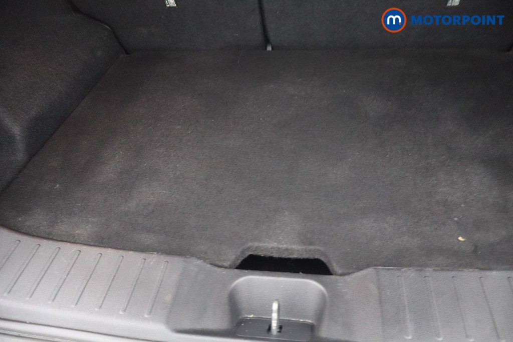 Nissan Juke N-Connecta Manual Petrol SUV - Stock Number (1672626) - 6th supplementary image