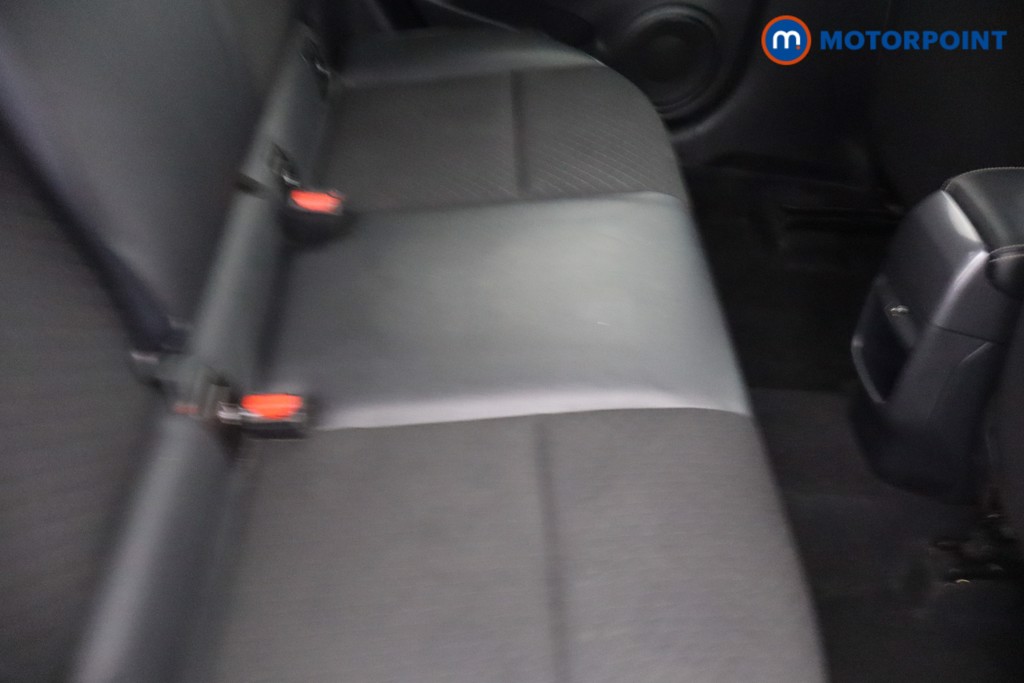 Nissan Juke N-Connecta Manual Petrol SUV - Stock Number (1672626) - 8th supplementary image