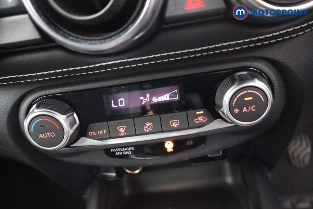 Nissan Juke N-Connecta Manual Petrol SUV - Stock Number (1672626) - 17th supplementary image