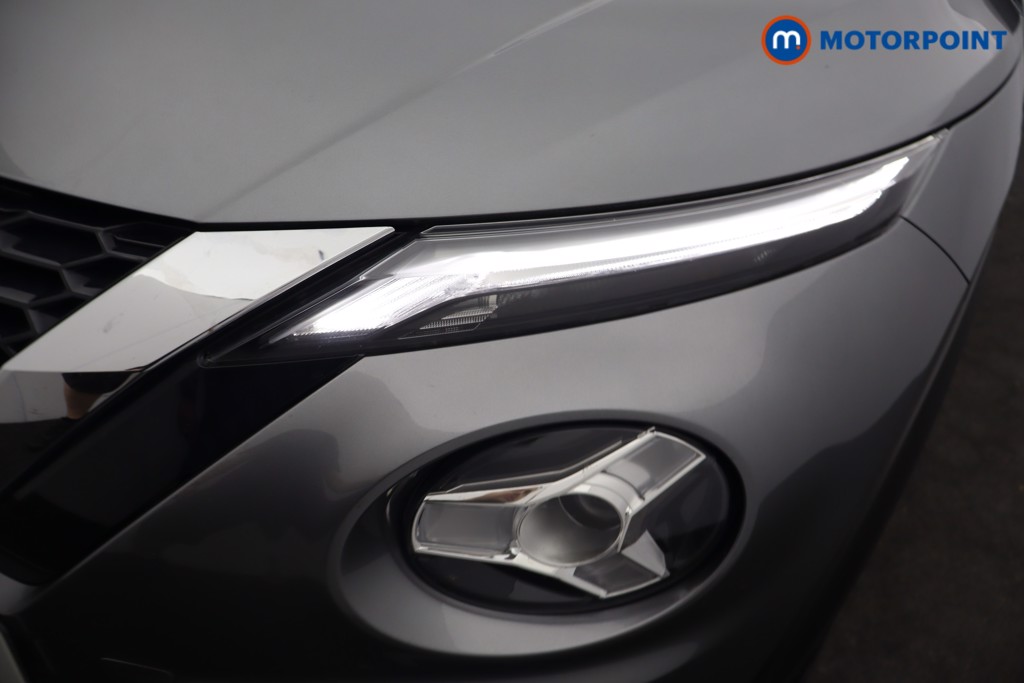 Nissan Juke N-Connecta Manual Petrol SUV - Stock Number (1672626) - 24th supplementary image