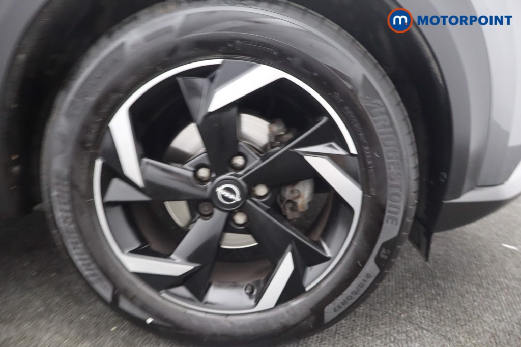 Nissan Juke N-Connecta Manual Petrol SUV - Stock Number (1672626) - 27th supplementary image
