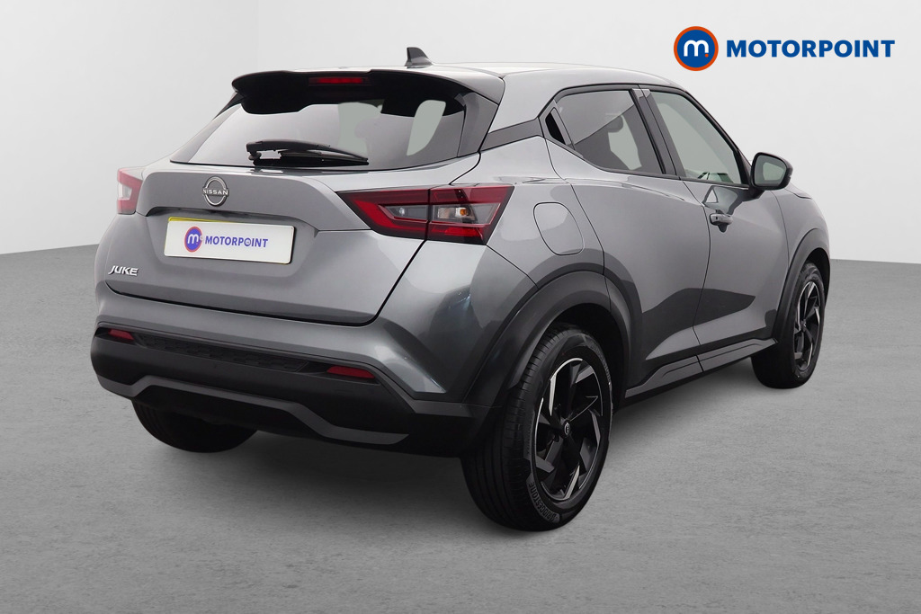 Nissan Juke N-Connecta Manual Petrol SUV - Stock Number (1672626) - Drivers side rear corner