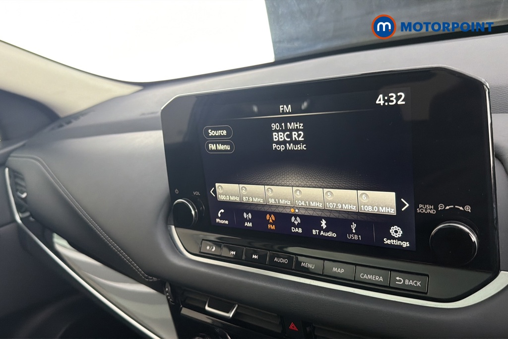 Nissan Qashqai Premiere Edition Automatic Petrol SUV - Stock Number (1672636) - 8th supplementary image
