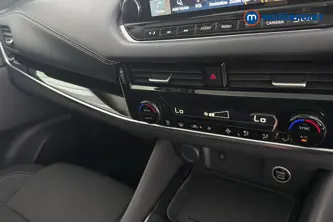 Nissan Qashqai Premiere Edition Automatic Petrol SUV - Stock Number (1672636) - 12th supplementary image