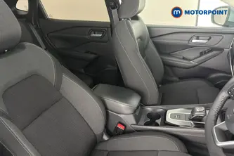 Nissan Qashqai Premiere Edition Automatic Petrol SUV - Stock Number (1672636) - 22nd supplementary image