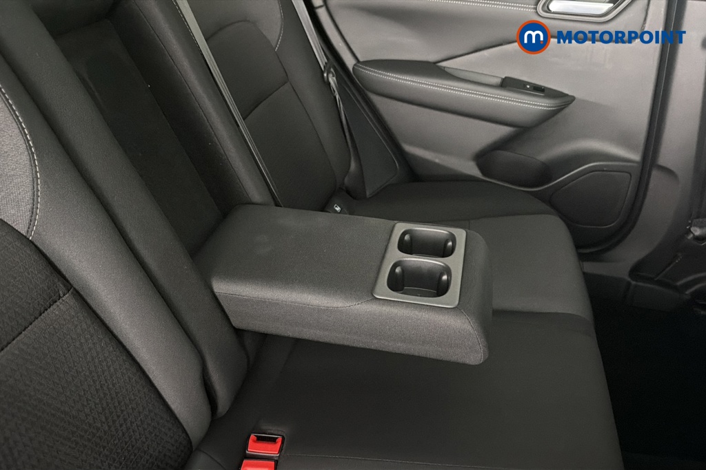 Nissan Qashqai Premiere Edition Automatic Petrol SUV - Stock Number (1672636) - 26th supplementary image