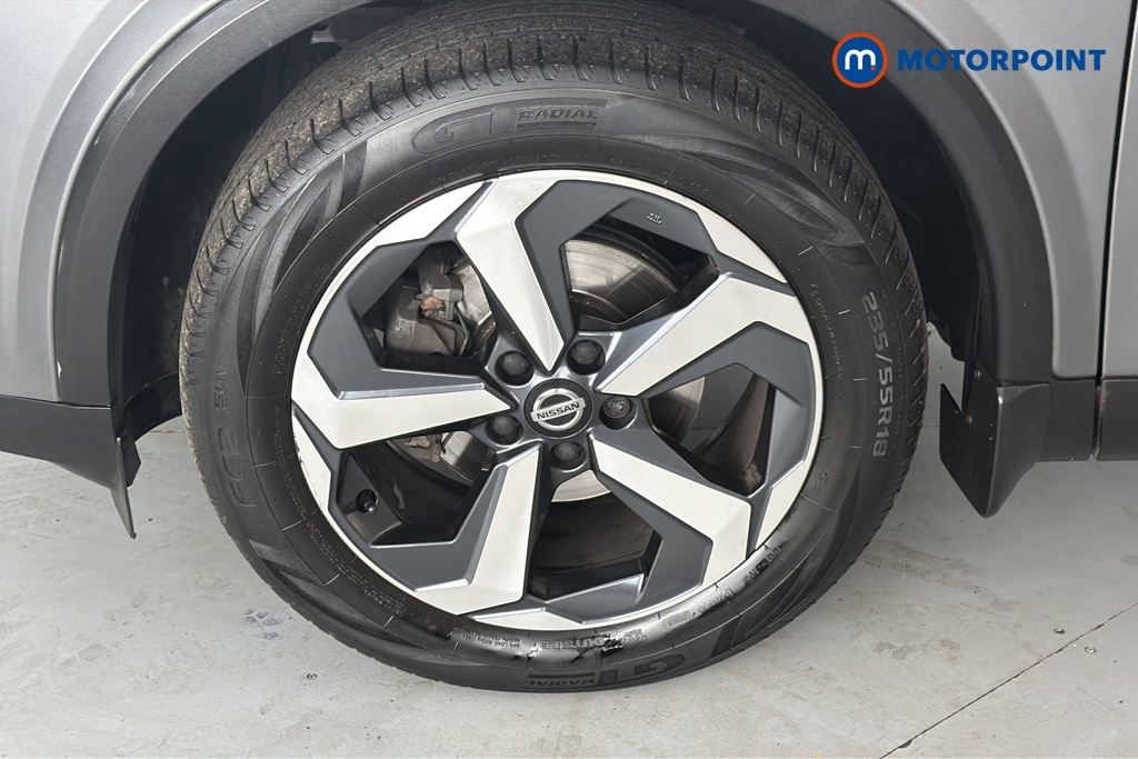 Nissan Qashqai Premiere Edition Automatic Petrol SUV - Stock Number (1672636) - 44th supplementary image