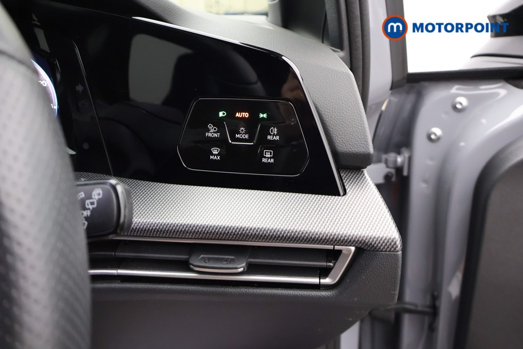 Volkswagen Golf Black Edition Automatic Petrol Hatchback - Stock Number (1672680) - 7th supplementary image